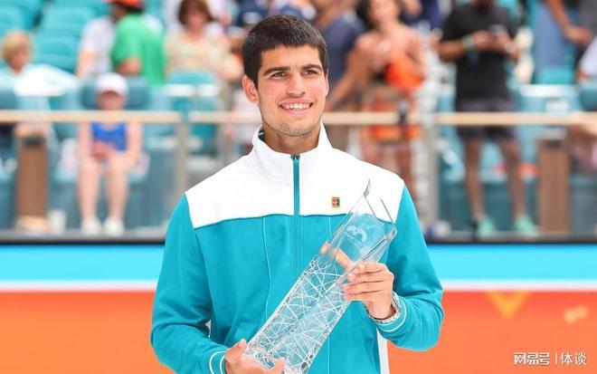 红银配色完 红银配色完