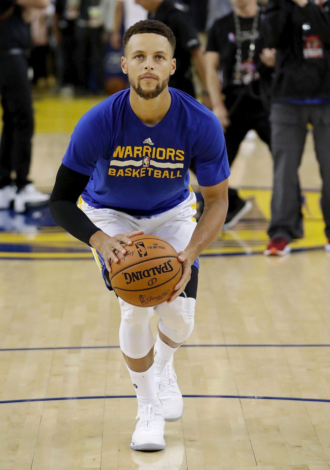 现彼此对训 现彼此对训