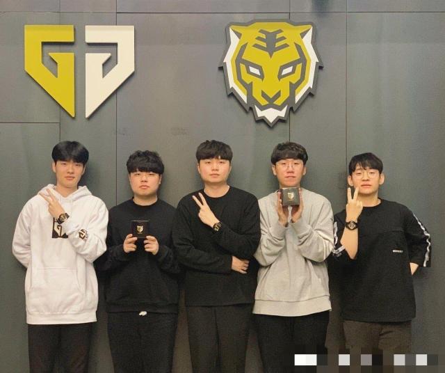 杜兰特的伤 杜兰特的伤